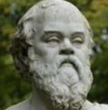 تذكر هذه الحكمة للفيلسوف سقراط كلما حاولت أن تنشر أي إشاعة