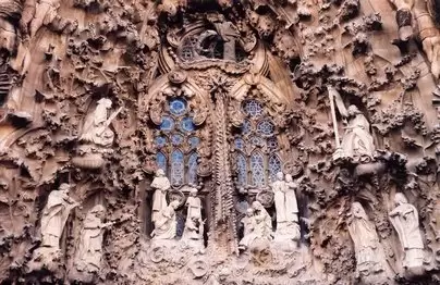 Amazing Pictures For Sagrada Familia The Largest Spain Church in Europe-11
